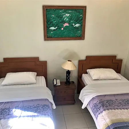 Sus Beach Cottages 1 Legian
